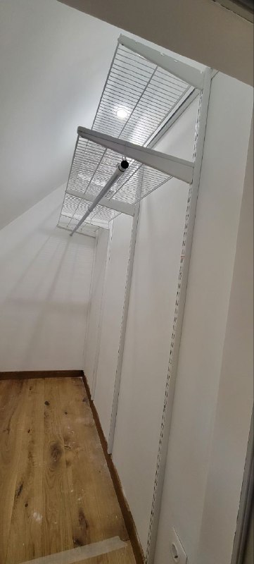 Белая прямая гардеробная, ~1,2×2,1 м, фото 2