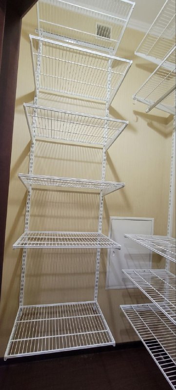 Белая угловая гардеробная, ~1,5×1,3 м, фото 2