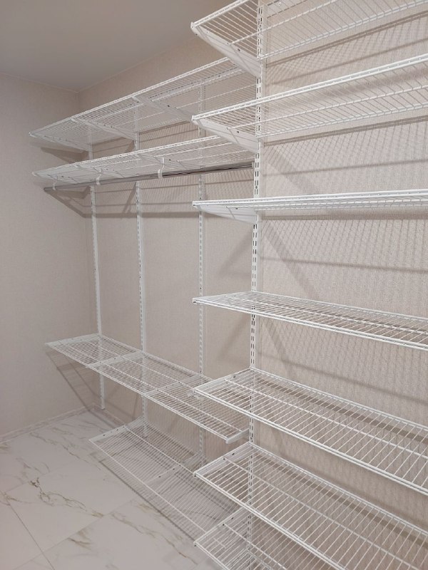 Белая угловая гардеробная, ~2×1,5 м, фото 3