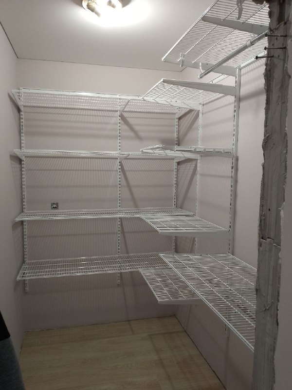 Белая угловая гардеробная, ~1,8×1,7 м, фото 2