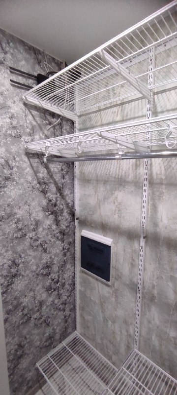 Белая угловая гардеробная, ~1,3×2,1 м, фото 3