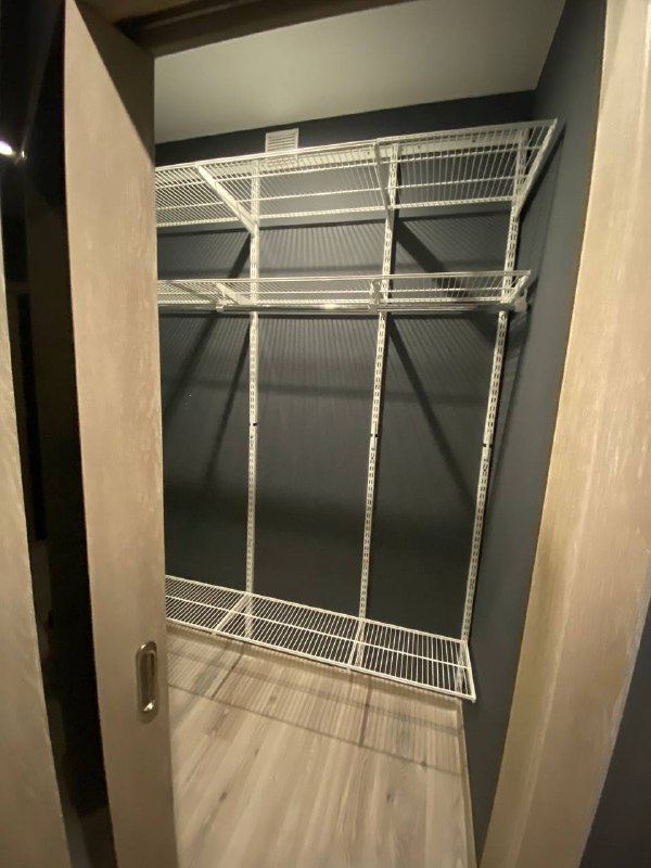 Белая угловая гардеробная, ~2,1×1,5 м, фото 3