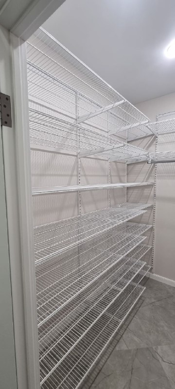 Белая угловая гардеробная, ~1,2×2,2 м, фото 2