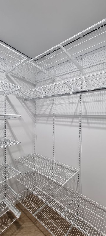 Белая угловая гардеробная, ~1,8×1,2 м, фото 2