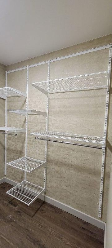 Белая угловая гардеробная, ~1,8×2,4 м, фото 2