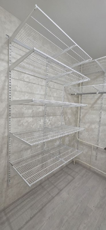 Белая угловая гардеробная, ~1,8×2 м, фото 2