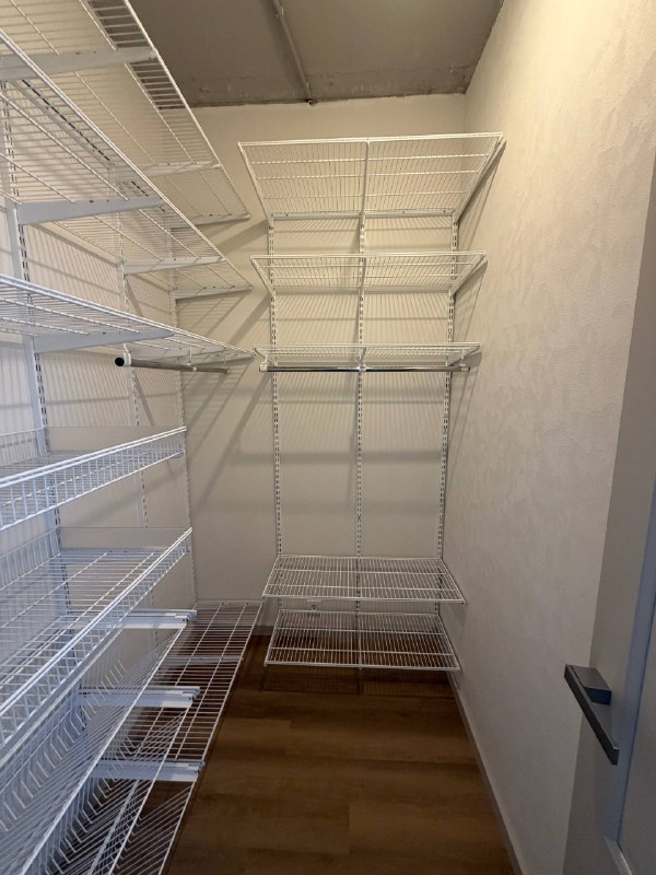 Белая угловая гардеробная, ~1,2×2 м, фото 2