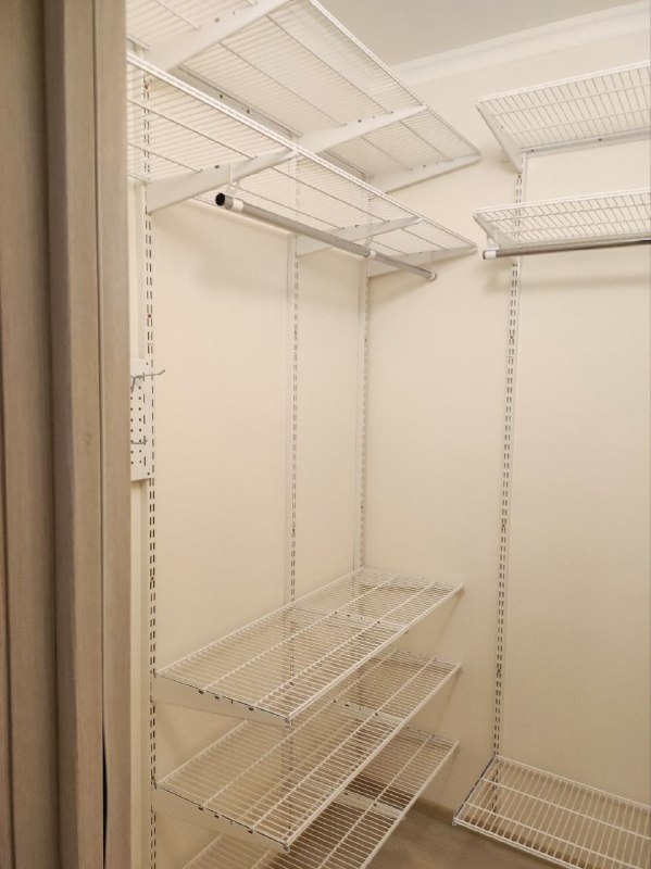 Белая угловая гардеробная, ~0,9×2 м, фото 2