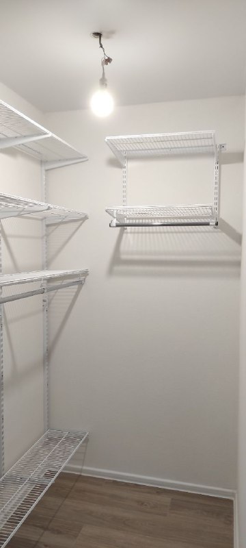 Белая угловая гардеробная, ~1,4×2 м, фото 2