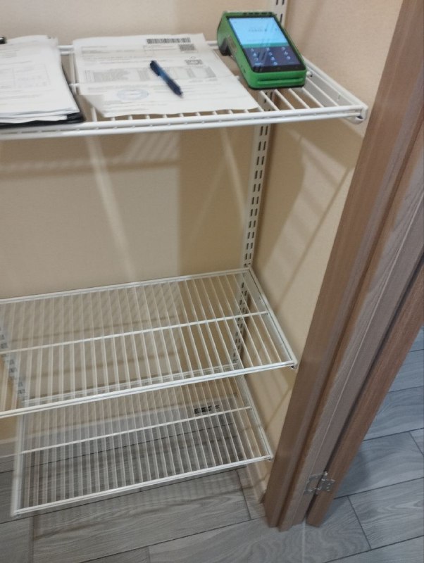 Белая угловая гардеробная, ~1,3×1,2 м, фото 2