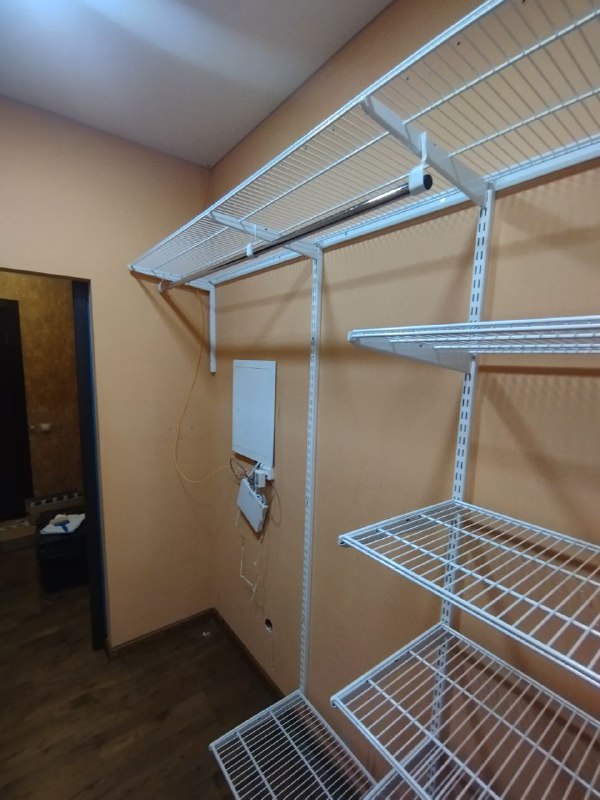 Белая угловая гардеробная, ~2,7×2 м, фото 2