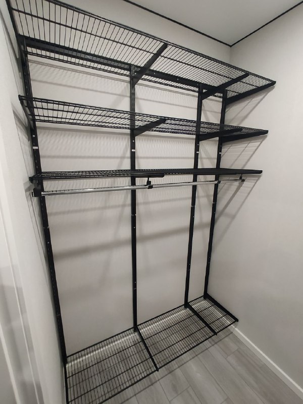 Чёрная угловая гардеробная, ~2×1,2 м, фото 2