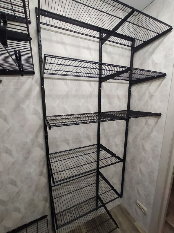 Чёрная угловая гардеробная, ~1,8×2 м, фото 3