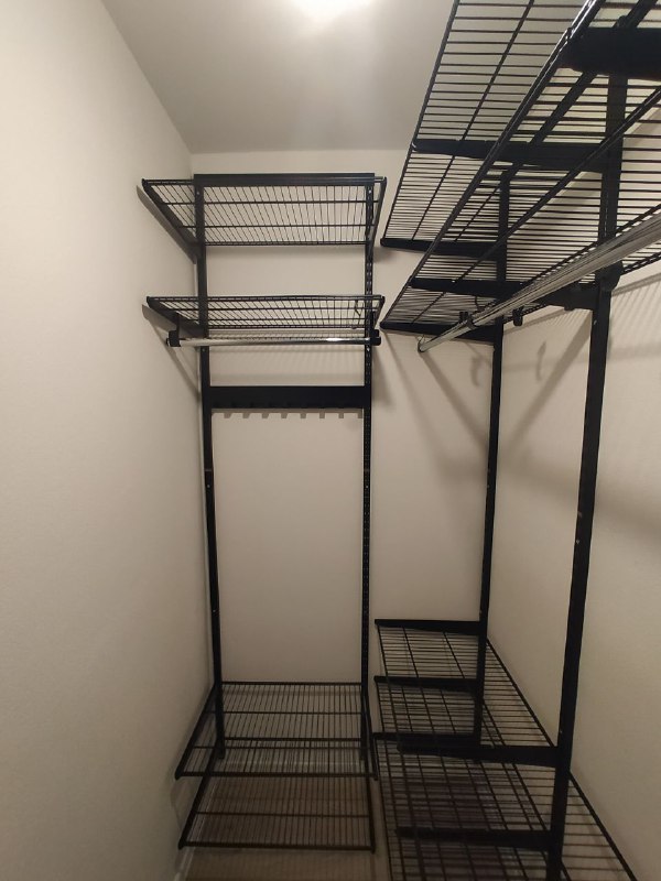 Чёрная угловая гардеробная, ~1,8×2,4 м, фото 3