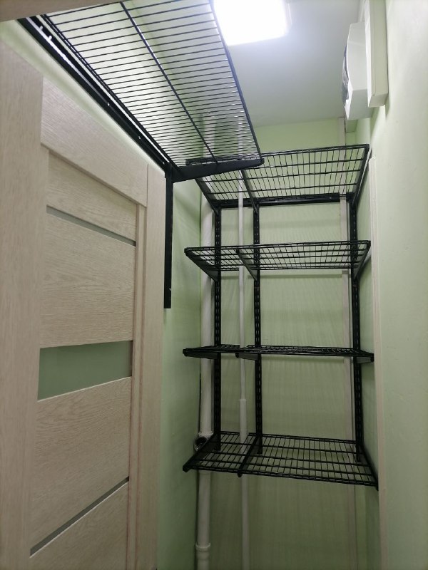Чёрная угловая гардеробная, ~1,2×1,5 м, фото 1
