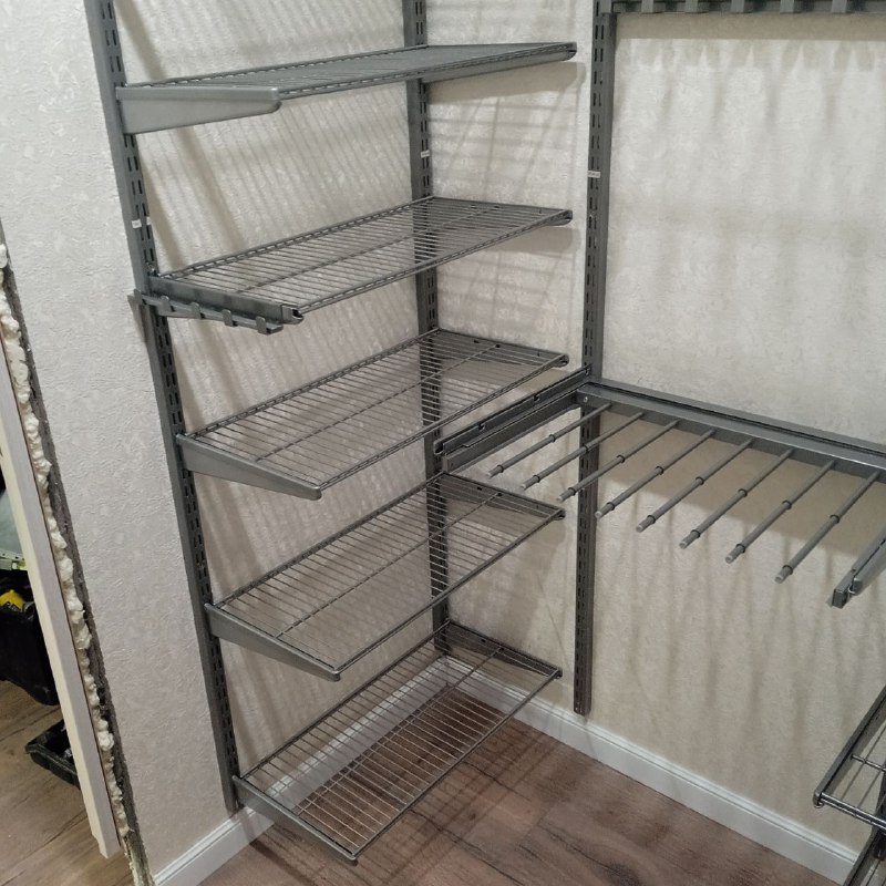 Серая угловая гардеробная с брючницей, ~1,2×1,7 м, фото 3