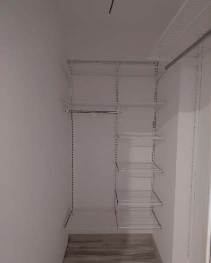 Белая угловая гардеробная, ~1,2×1,6 м, фото 3