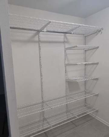 Белая угловая гардеробная, ~2,1×1,5 м, фото 1