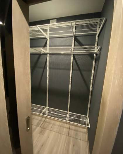 Белая угловая гардеробная, ~2,1×1,5 м, фото 3