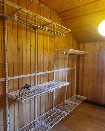 Белая угловая гардеробная, ~1,8×3 м, фото 1