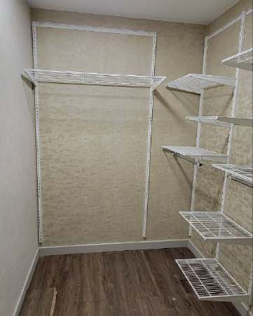 Белая угловая гардеробная, ~1,8×2,4 м, фото 3