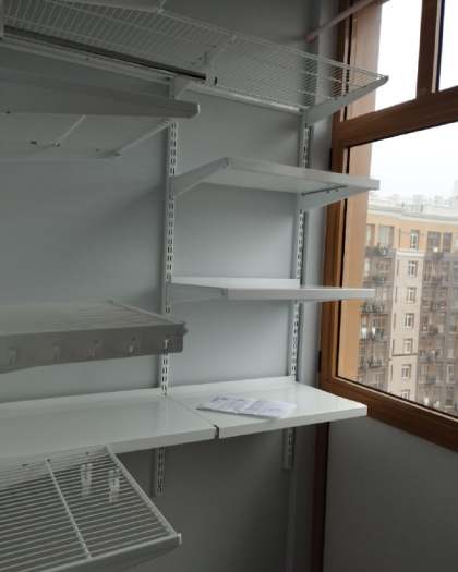Белая угловая гардеробная, ~1,3×0,9 м, фото 2