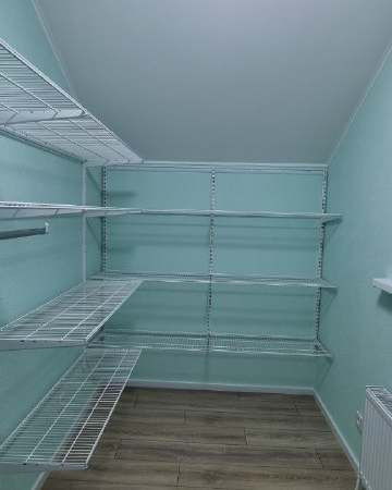 Белая угловая гардеробная, ~1,8×2,4 м, фото 2