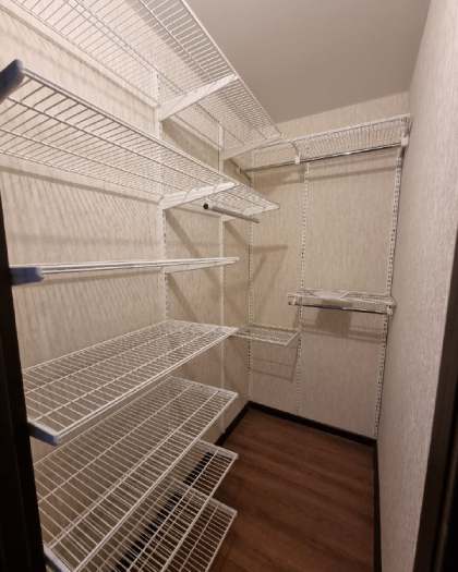 Белая угловая гардеробная, ~1,4×2 м, фото 2