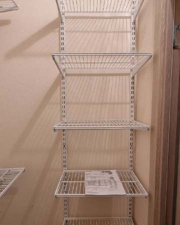 Белая угловая гардеробная, ~1,8×1,2 м, фото 2