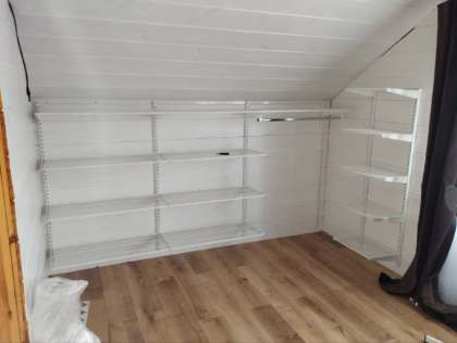 Белая угловая гардеробная, ~2,4×2,1 м, фото 1