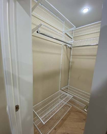 Белая угловая гардеробная, ~0,9×1,8 м, фото 2