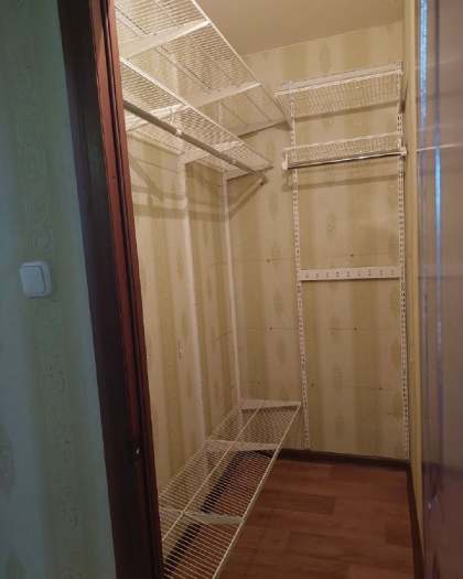 Белая угловая гардеробная, ~1×2 м, фото 2