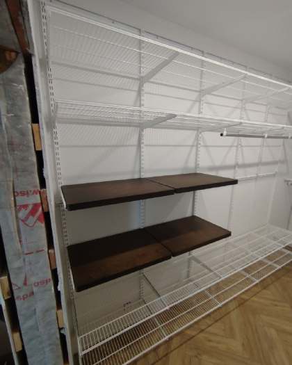 Белая угловая гардеробная с деревом, ~1,8×2,7 м, фото 3