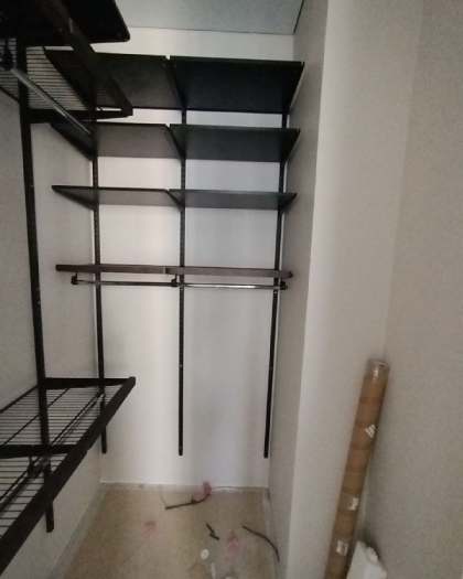 Чёрная угловая гардеробная, ~1,8×1,5 м, фото 2
