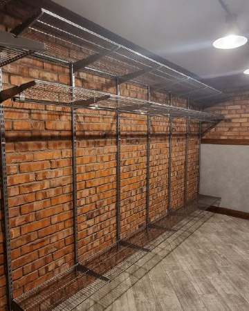 Серая система хранения в подсобке с выдвижными корзинами, фото 2